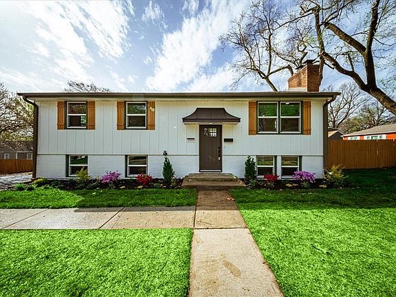 2nd image of 5507 W 51st St