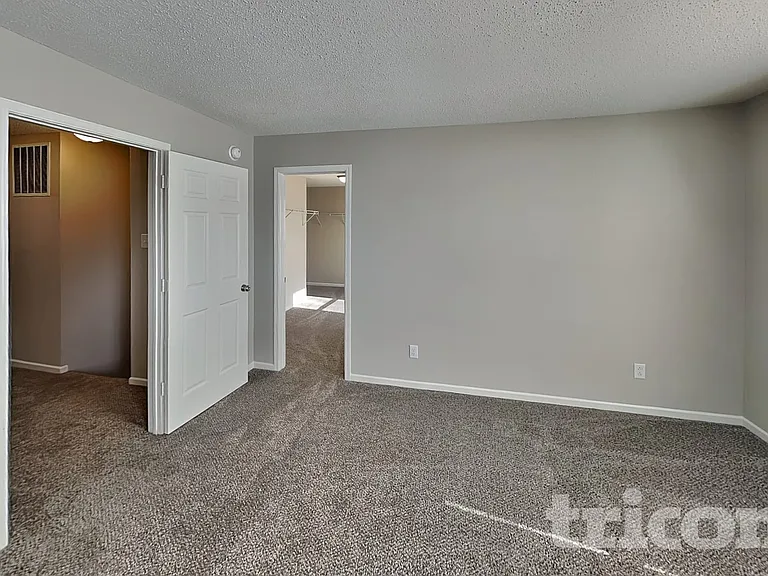 3222 Black Forest Ln — Photo 6