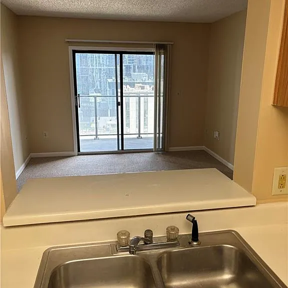 1280 W Peachtree St NW #2214 — Photo 11