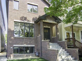 4411 S Wallace St, Chicago, IL 60609