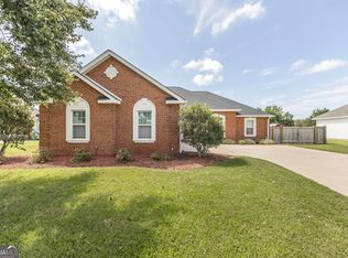 121 Elizabeth Dr, Byron, GA 31008