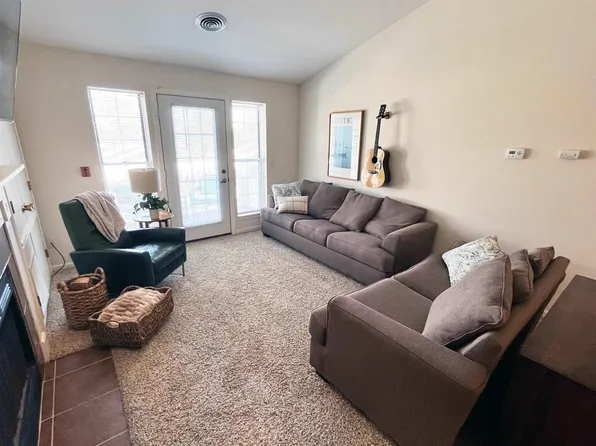 802 Kottke Drive #5, Madison, WI 53719