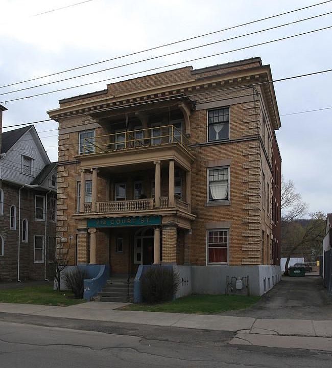 2nd image of 212 Court St APT 2