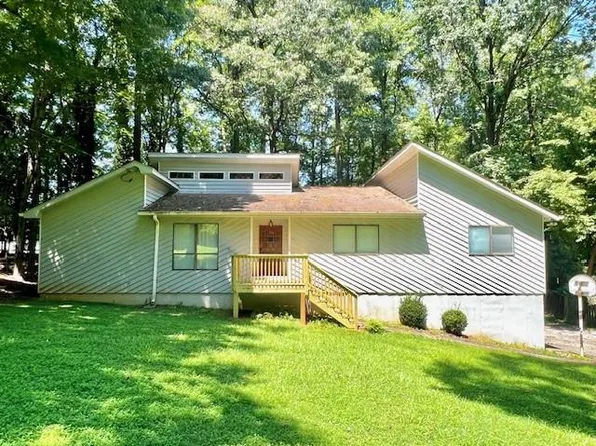 5175 Sunburst Dr, Peachtree Corners, GA 30092