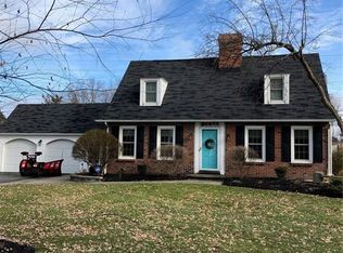 115 Jordan Rd, Williamsville, NY 14221