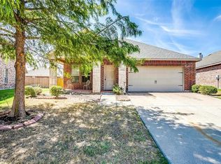 5837 Deck House Rd, Fort Worth, TX 76179