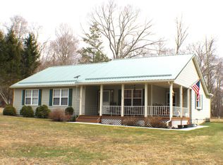 1086 E Woodrow Branch Rd, Marlinton, WV 24954