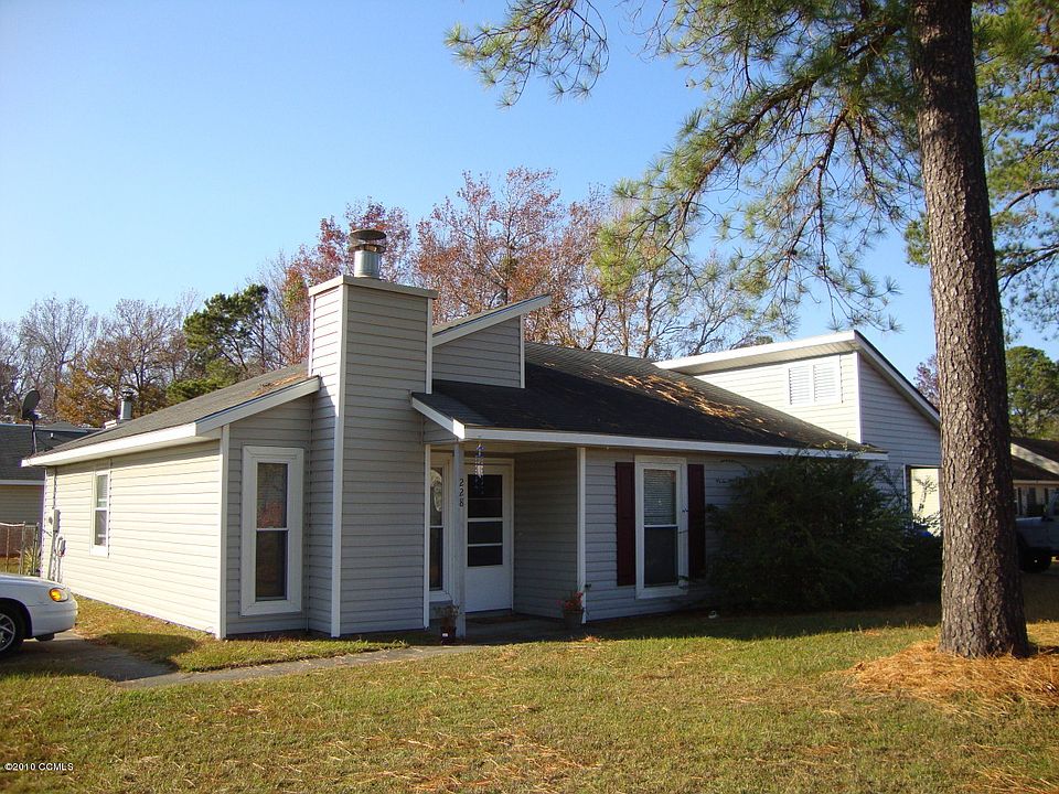 1st image of 226-228 Webb Boulevard