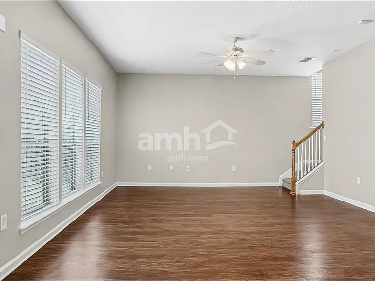 9243 Prosperity Lake Dr — Photo 9