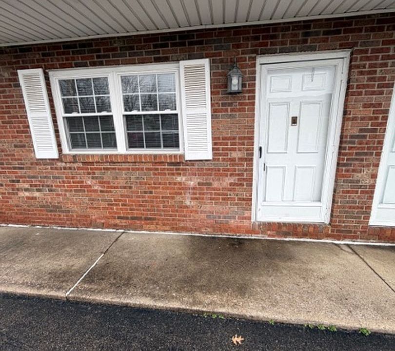 1st image of 2151 E Columbia St #2153