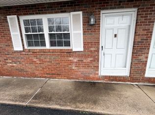 2151 E Columbia St #2153, Evansville, IN 47711