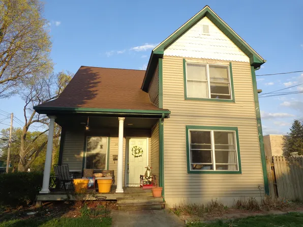 1032 N Seymour Ave, Lansing, MI 48906