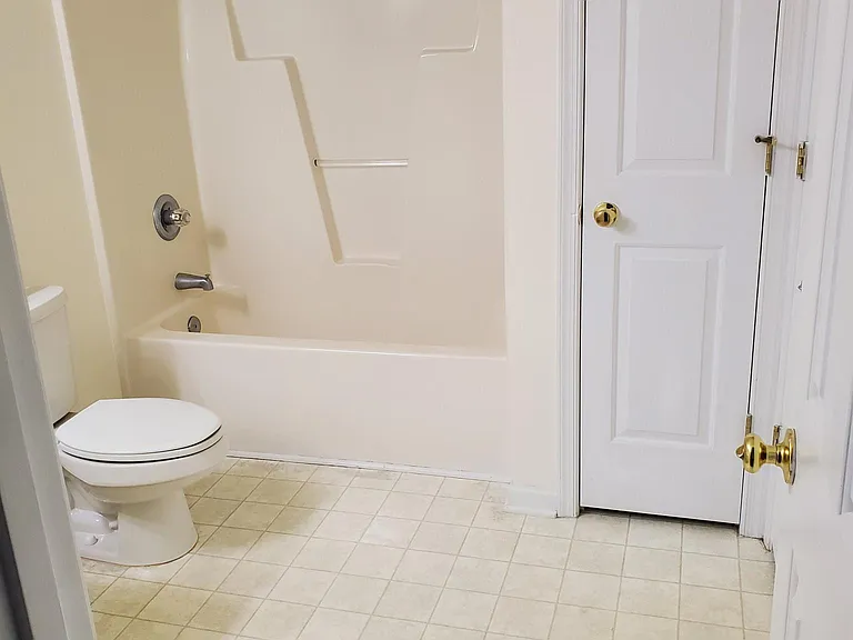 5105 Benjamin Ct — Photo 23