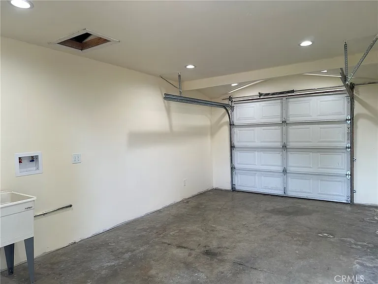 10534 Daines Dr — Photo 11