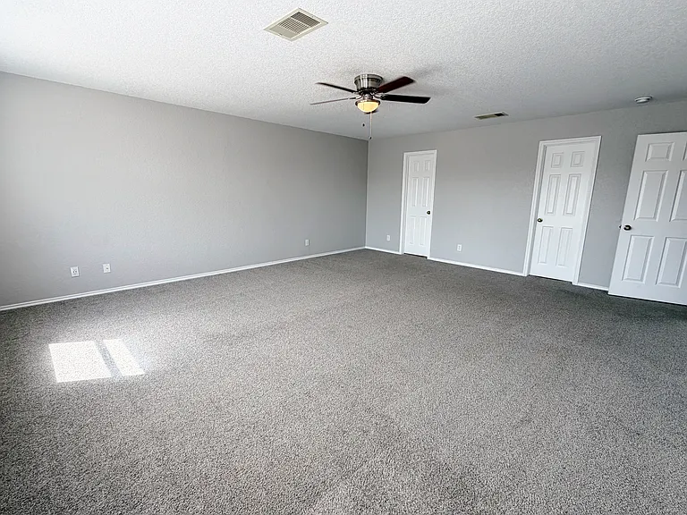 847 Quitman Oak — Photo 23