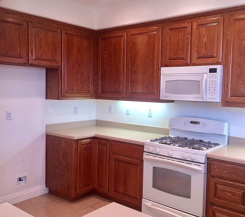 1st image of 22 Bronco Creek Ct
