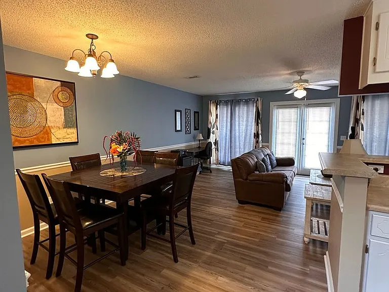206 Wakefield Way — Photo 5