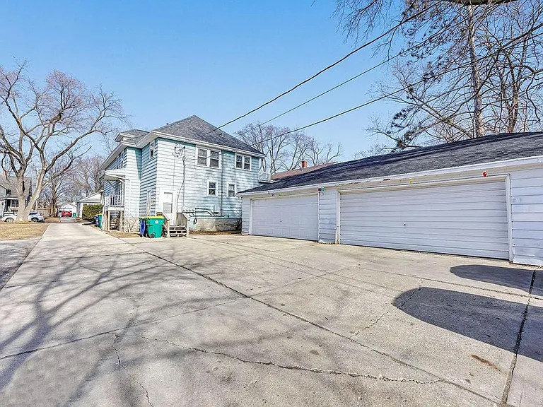 811 Elmore St #2 — Photo 11