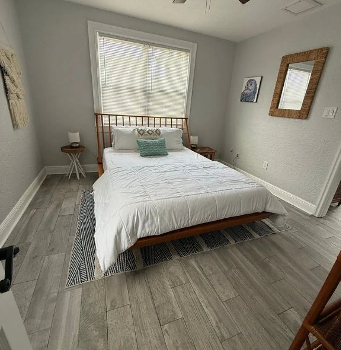 2 bed, 1.0 bath, 900 sqft, $2,350 — Photo 4