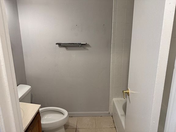 3rd image of 3727 Monmouth Pl
