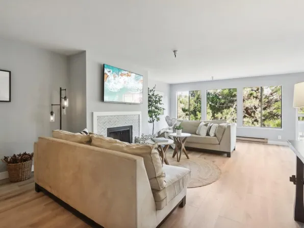 21 Shepherds Knl, Pebble Beach, CA 93953