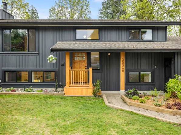 35360 Selkirk Ave, Abbotsford, BC V2S 8L2