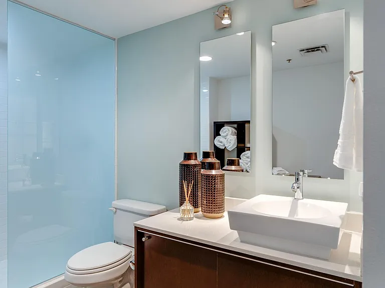2115 Yeaman Pl #102 — Photo 22