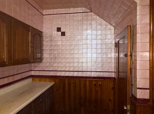 1024 Chartiers Ave, Mc Kees Rocks, PA 15136