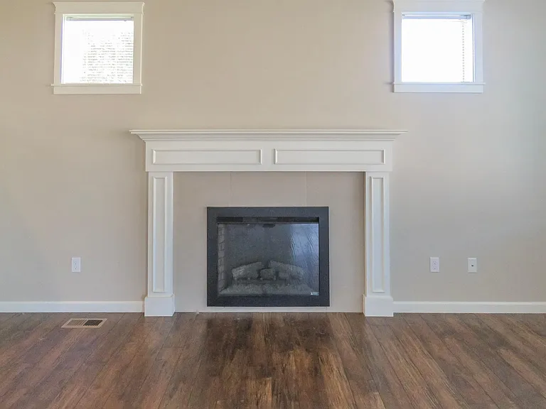 709 E Garfield St — Photo 10