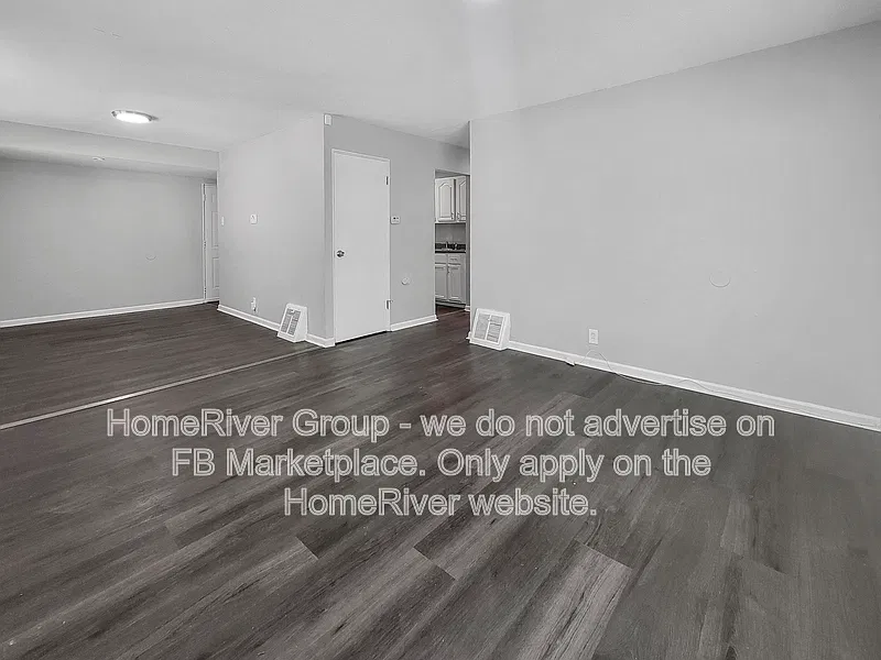 3 bed, 1.0 bath, 873 sqft, $1,450 — Photo 3
