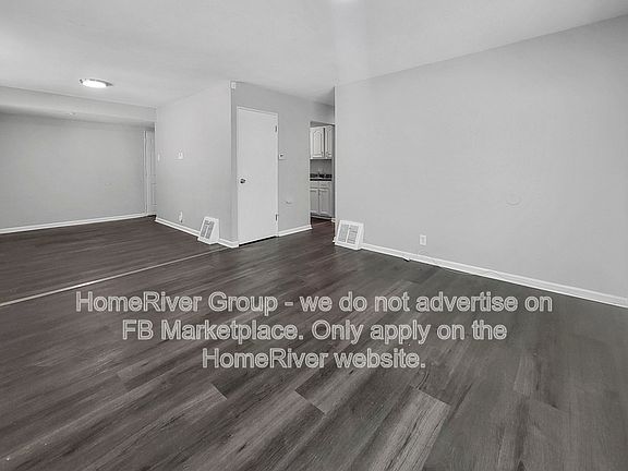 3rd image of 10648 Spring Garden Dr