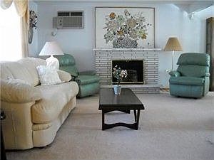 3rd image of 83 Bucyrus Dr
