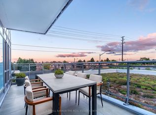 7890 Bathurst St #204, Vaughan, ON L4J0J8