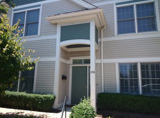 108 Harvard St #7, Brookline, MA 02446