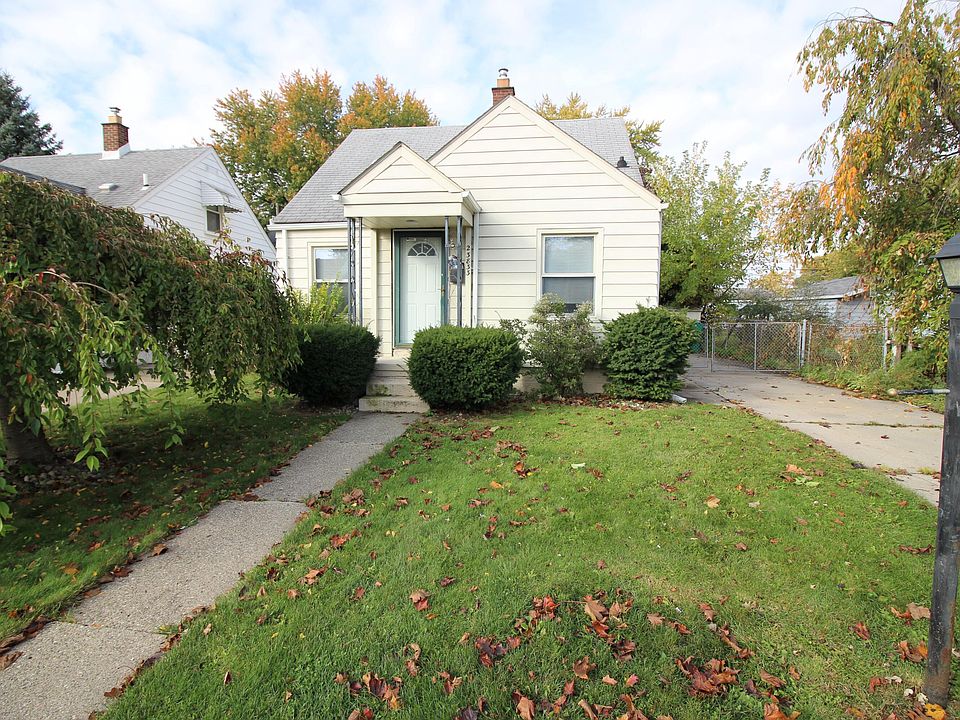 1st image of 23833 Normandy Ave