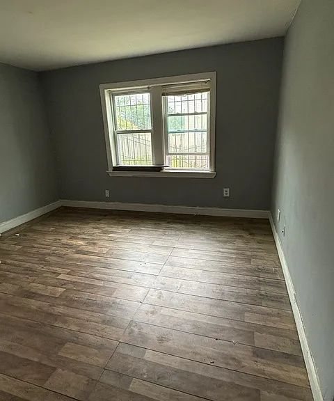 3162 Buena Vista Ter SE — Photo 2