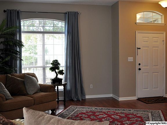 3rd image of 387 River Bend Dr SW