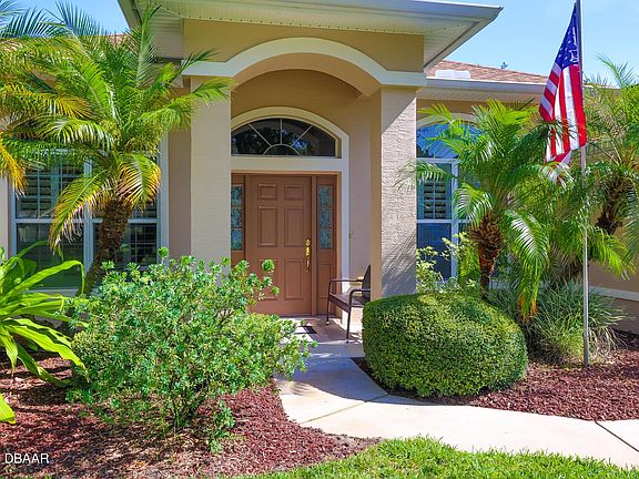 2nd image of 11 Ardisia Cir