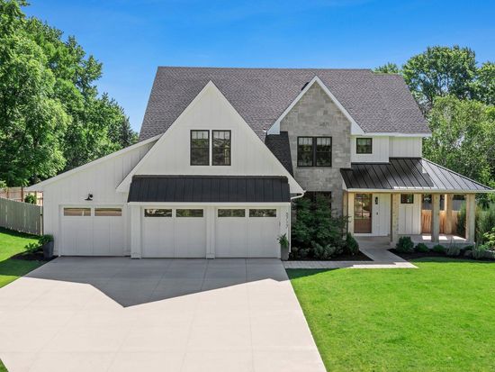 5717 Olinger Rd, Edina, MN 55436