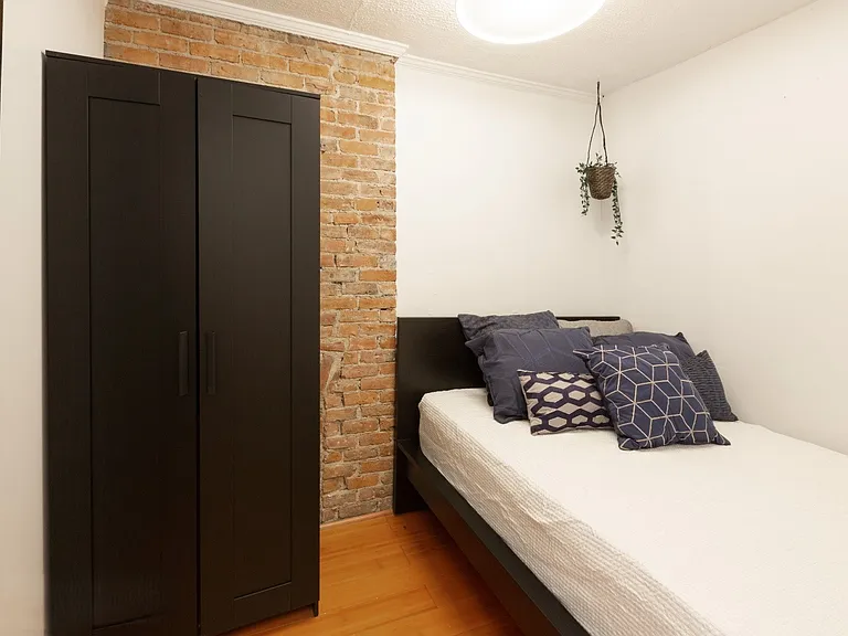 75 2nd Ave #3 — Photo 18