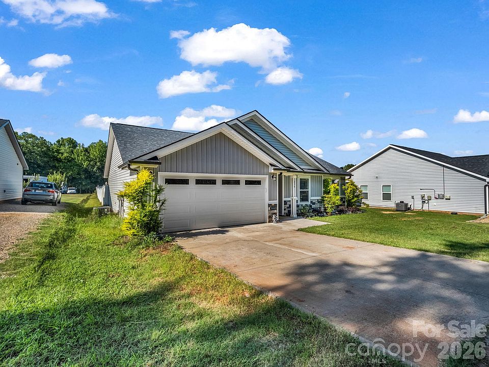 1st image of 236 Scruggs Rd #9