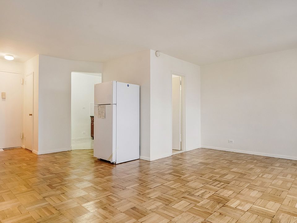 2nd image of 399 E 72nd St #16JJ