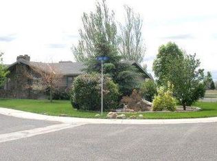 850 N Day St, Powell, WY 82435