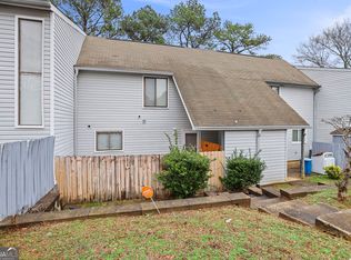 273 Country Club Dr, Jonesboro, GA