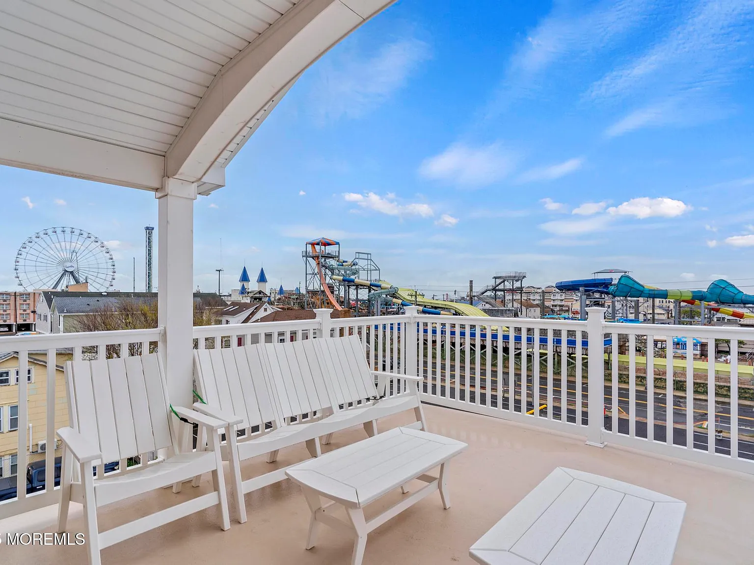 4 bed, 4.5 bath, 3000 sqft, $3,500 — Photo 3