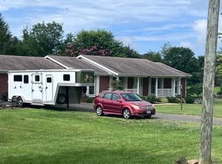 5377 Colt Dr, Broad Run, VA 20137