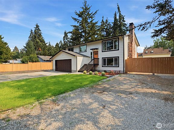 2nd image of 8829 Skokomish Way NE
