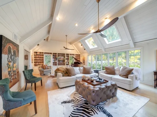 36 N Finley Ave, Bernards Twp., NJ 07920