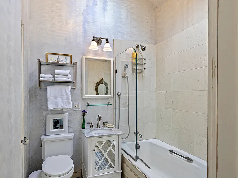 467 Laurel Rd — Photo 19