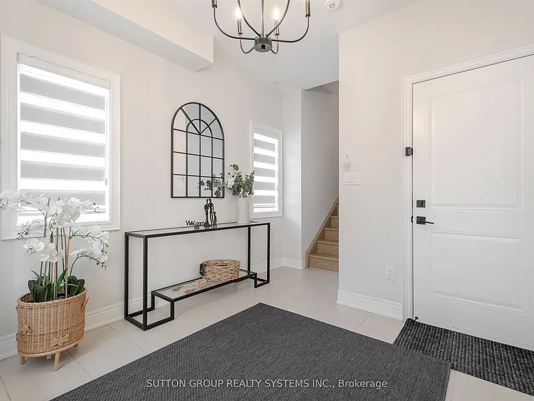 2119 Lillykin St — Photo 3